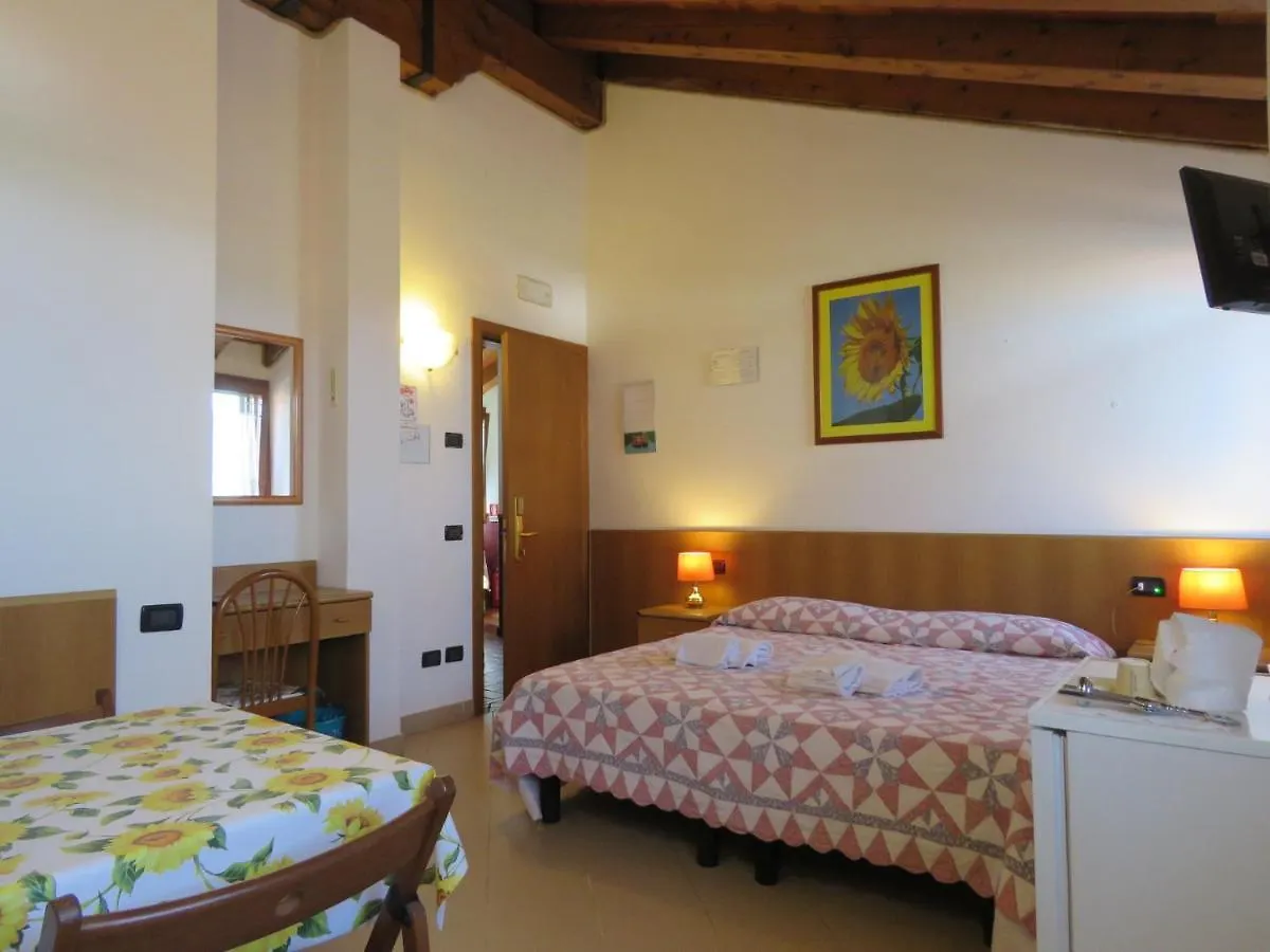 Фермерский дом Вилла Agriturismo Ca' Marcello Мира