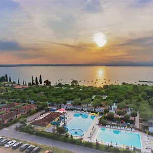 Le Palme & Village Campeggio