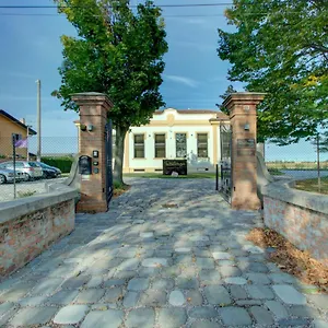 Guest house Resilienza, Mira